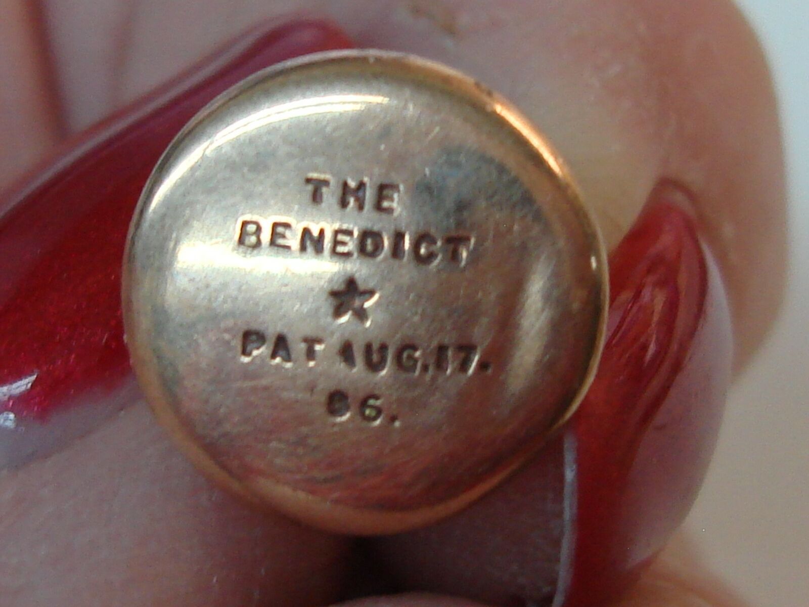 Rare Antique "the Benedict, Pat Aug. 17. '86" Rose Gold Plated Collar Button!