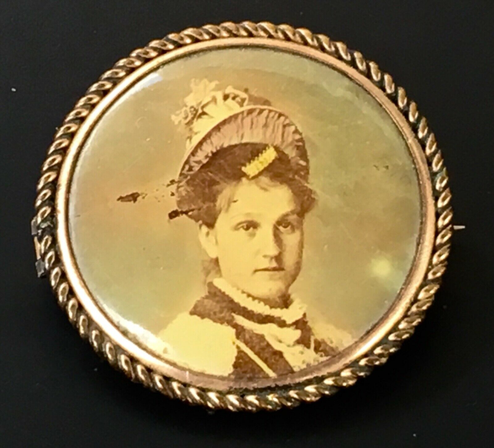 Dressy Antique Victorian Photo Pin Jewelry Vg Condition